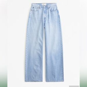 Abercrombie & Fitch High Rise Wide Leg Jean (30R)